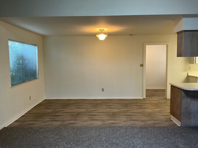 Building Photo - SPACIOUS 3 BED HOME IN ROCKLIN!!