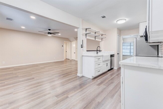 Building Photo - 11222 Sagepark Ln