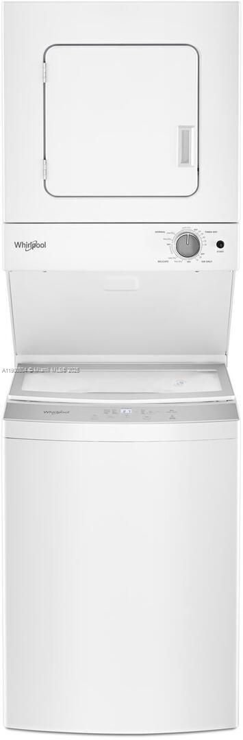 Building Photo - 17800 NW 73rd Ave