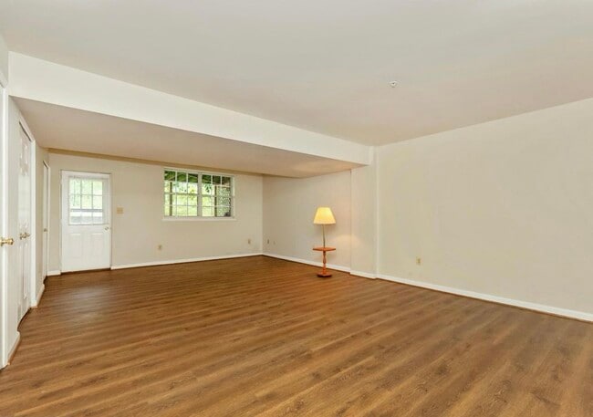 Building Photo - 5790 Katsura Ct