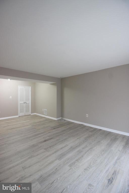 Building Photo - 8022 Northumberland Rd