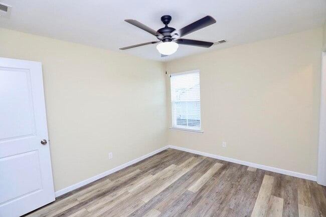 Building Photo - 1786 Ruger Dr