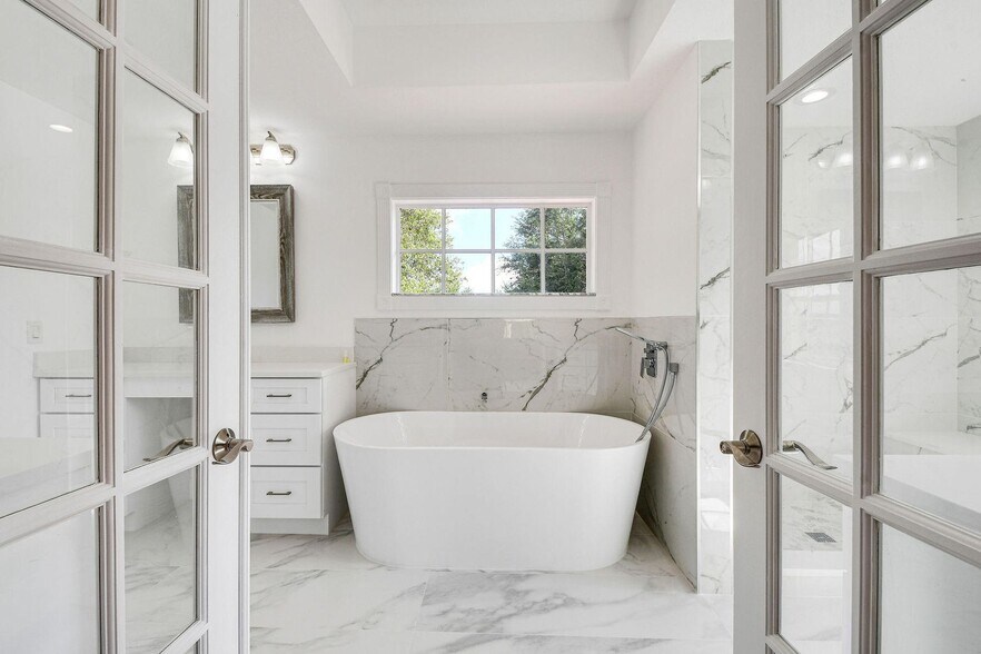 Building Photo - 207 Banyanwood Pt