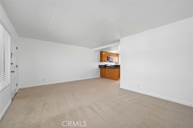 Building Photo - 585 Glenneyre St