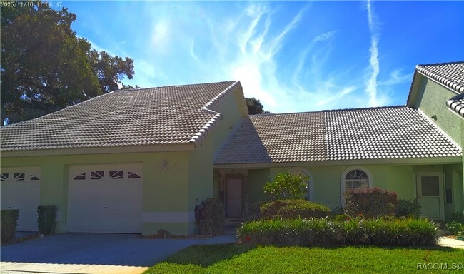 Building Photo - 807 Lanark Dr