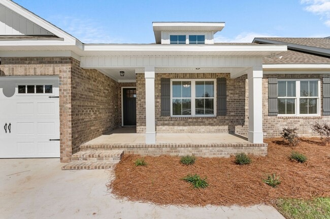Building Photo - 303 Latitude Ln