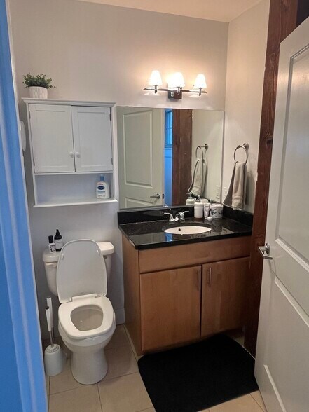 Building Photo - 4 Powder Mill Sq