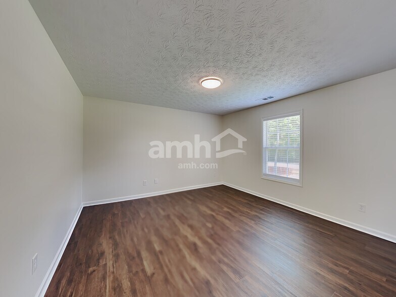 Building Photo - 1307 Bramlett Forest Ct SE