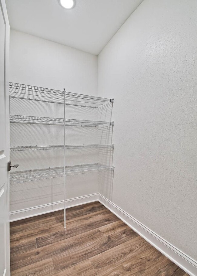 Building Photo - 336 Turnberry Ct
