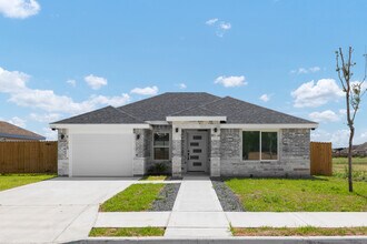 Building Photo - 2309 San Charbel St
