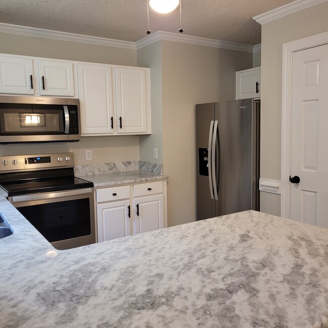 Building Photo - 15012 State Hwy 96