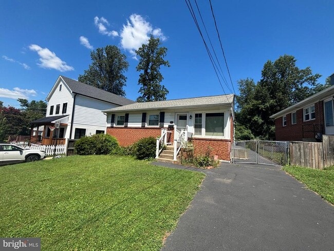 Building Photo - 3513 Anderson Rd