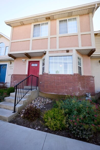 Building Photo - 1086 S 950 E