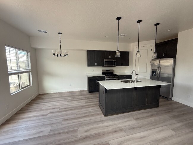 Building Photo - 296 S 1930 W