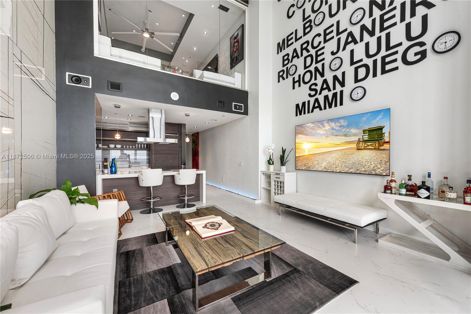 Building Photo - 1100 Biscayne Blvd