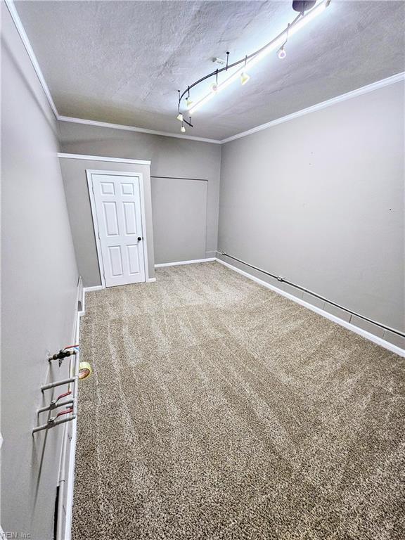 Building Photo - 1236 Richwood Ave