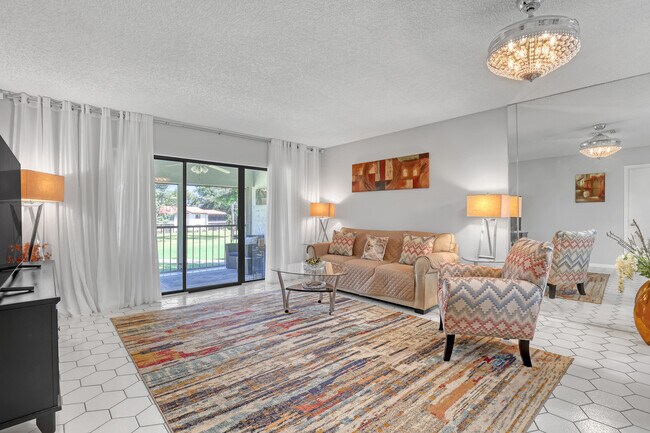 Building Photo - 21662 Arriba Real