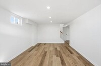 Building Photo - 36 Mapledale Ave