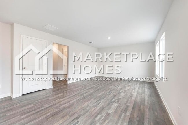 Building Photo - 198 Price Ml Trl