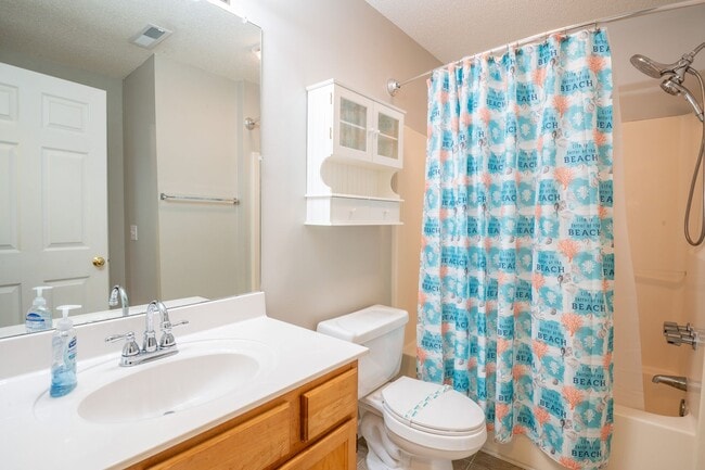 Building Photo - APARTMENT PERFECTLY LOCATED IN ST. JAMES PLANTATION