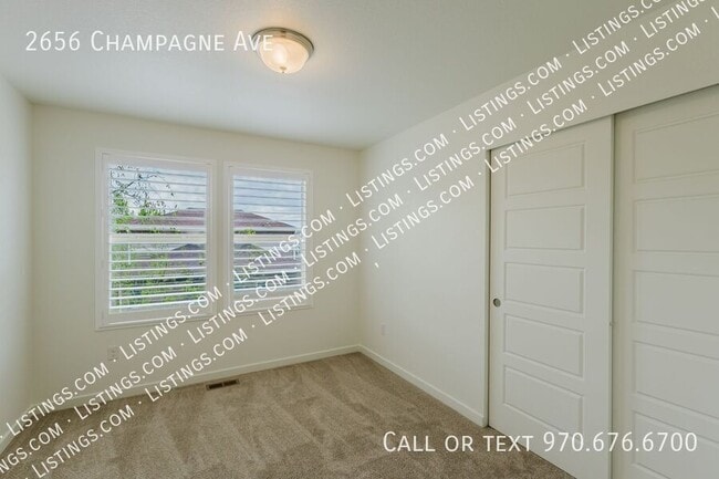 Building Photo - 2656 Champagne Ave