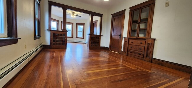 Building Photo - 18-20 Green Street