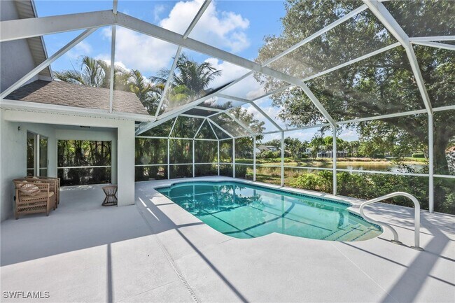 Building Photo - 15015 Savannah Dr