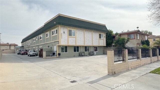 Building Photo - 1102 Larimore Ave