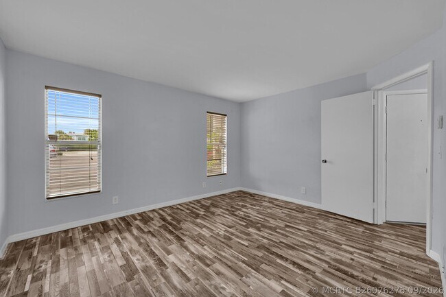 Building Photo - 342 Southwind Dr