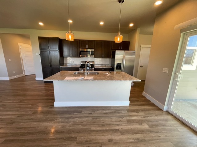 Building Photo - 18 Sakers Way