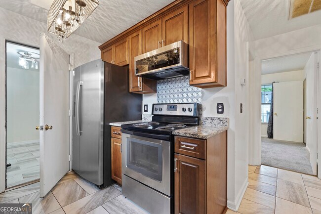 Building Photo - 156 Laurel Green Ct