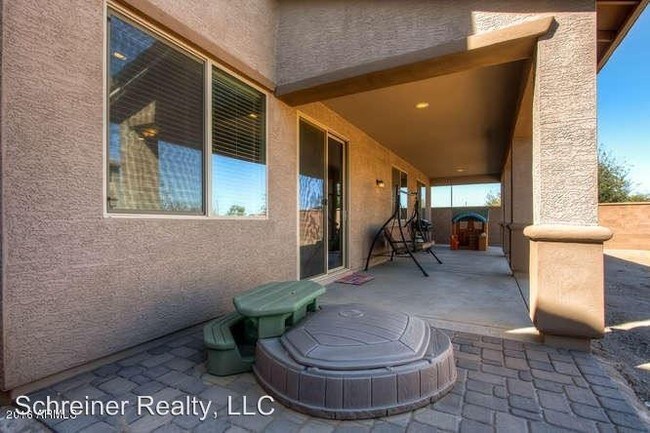 Building Photo - 4 br, 3 bath House - 2506 E. Tonto Dr.