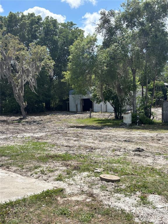 Building Photo - 510 S Cedar Ave