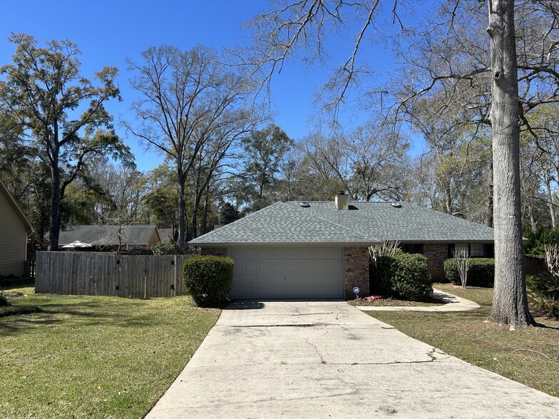 Primary Photo - 1520 Avondale Way