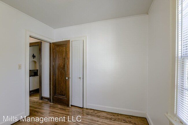 Building Photo - 3 br, 1 bath House - 2673 S 14