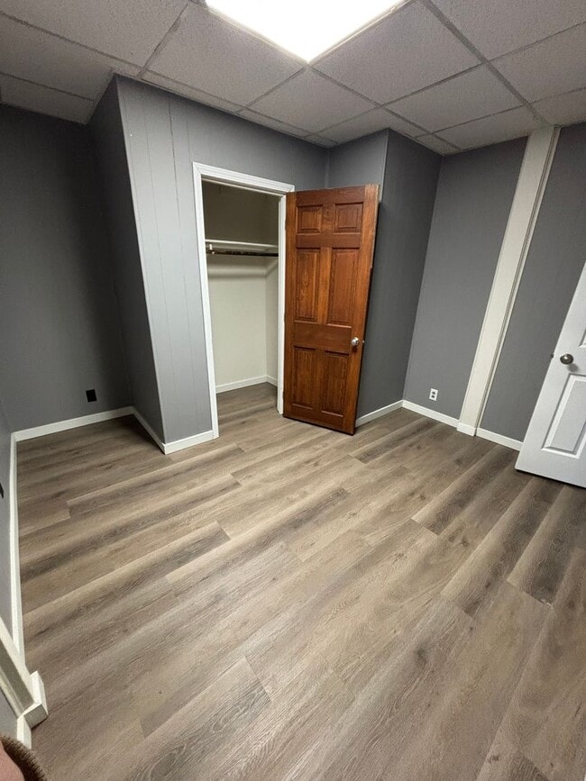 Building Photo - 810 Cameron Ave