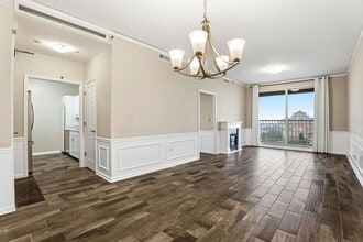 Building Photo - 1 Towers Park Ln
