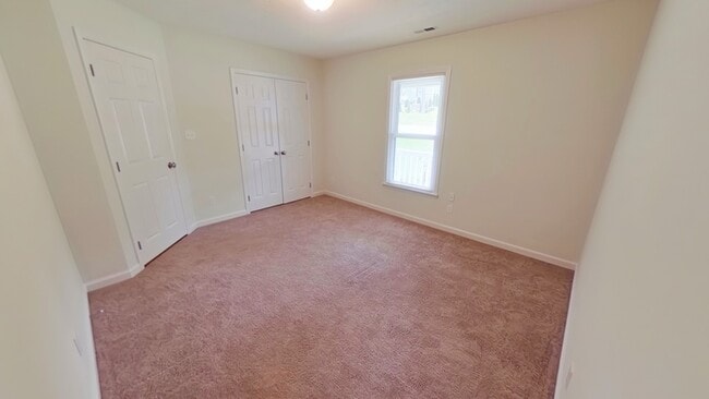 Building Photo - 6778 Buttermere Dr