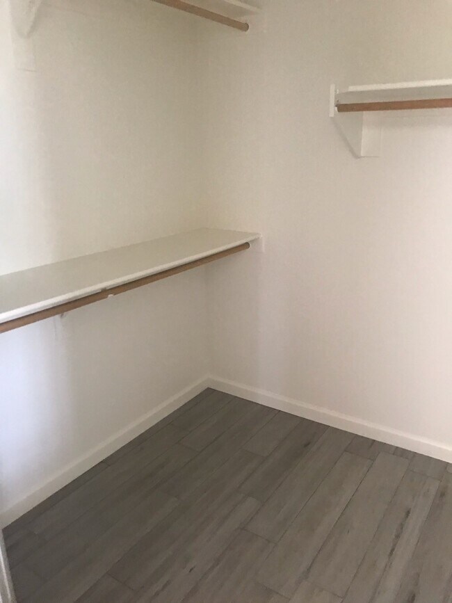 Building Photo - Chandler 4 bed 2 bath