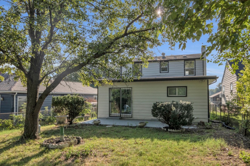 Building Photo - 4139 Monroe Ave