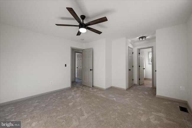 Building Photo - 209 Winchester Dr