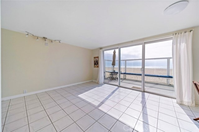 Building Photo - 50 Surfside Ave.