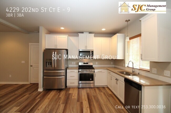 Building Photo - 4229 202nd St Ct E