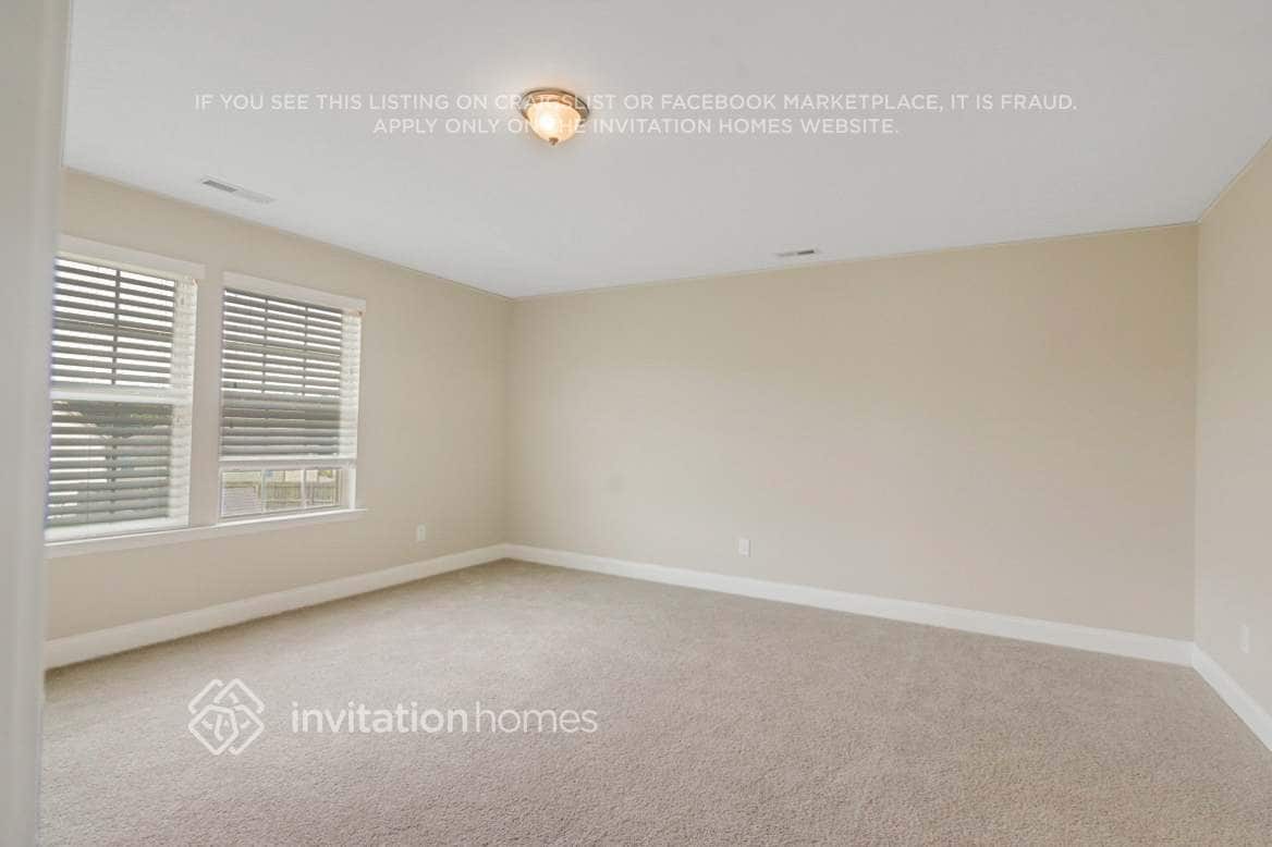 Building Photo - 2709 Communion Ct