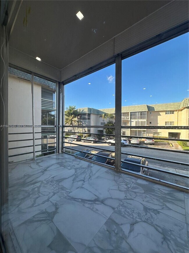 Building Photo - 4100 N 58th Ave