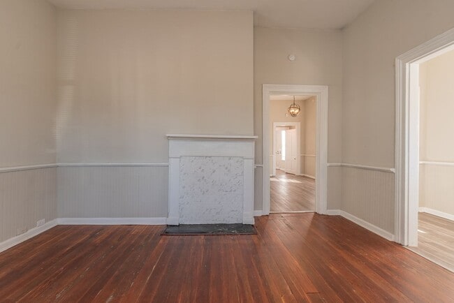 Building Photo - 1 bed/1 bath house for rent close to Downtown Augusta, with off-street parking!