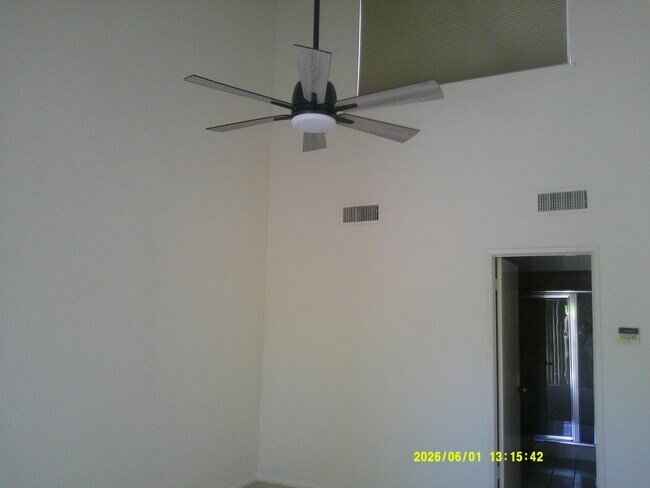 Building Photo - 73407 Foxtail Ln
