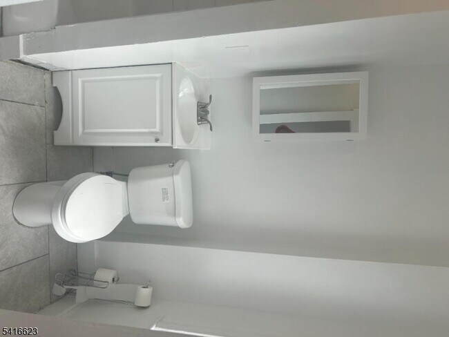 Building Photo - 21 Tillinghast St