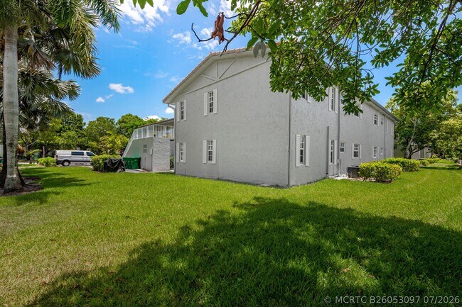 Building Photo - 8830 W Sample Rd