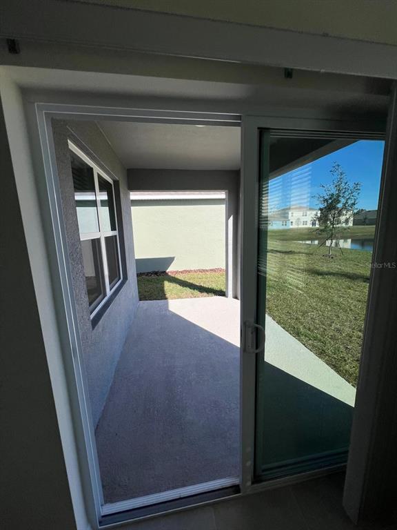 Building Photo - 631 Park Pl Blvd